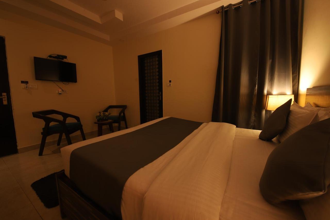 Umra Grace - Hotel In Haridwar By Perfect Stayz Eksteriør bilde